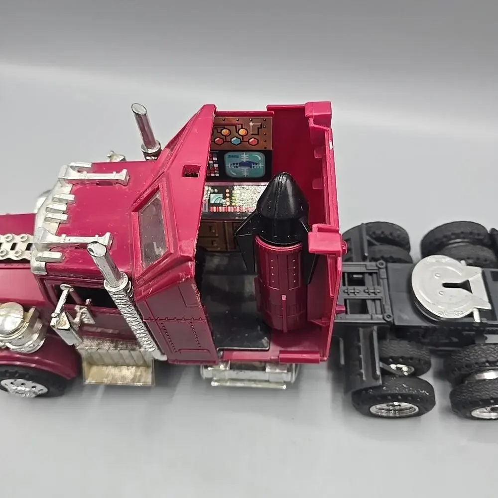 Vintage Kenner 1985 M.A.S.K. Rhino Matt Trakker / Bruce Sato Working - Picture 7 of 16